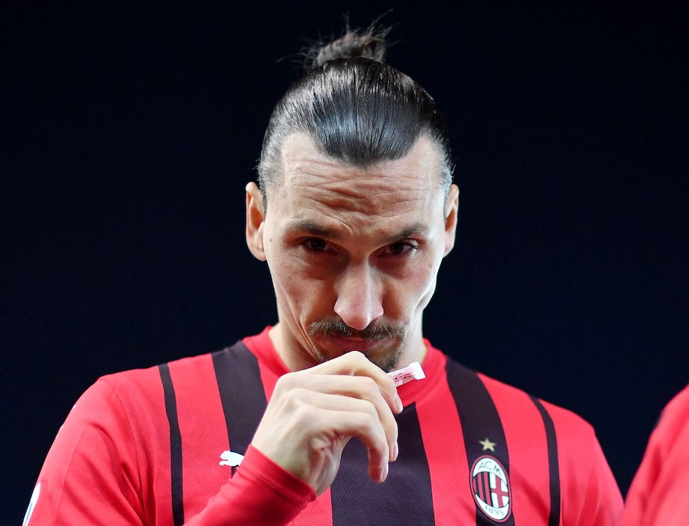 AC Milan vill chocksänka Zlatans lön i nytt kontrakt